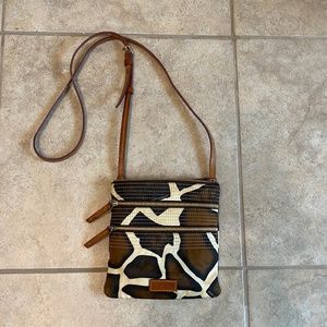 Dooney and bourke crossbody